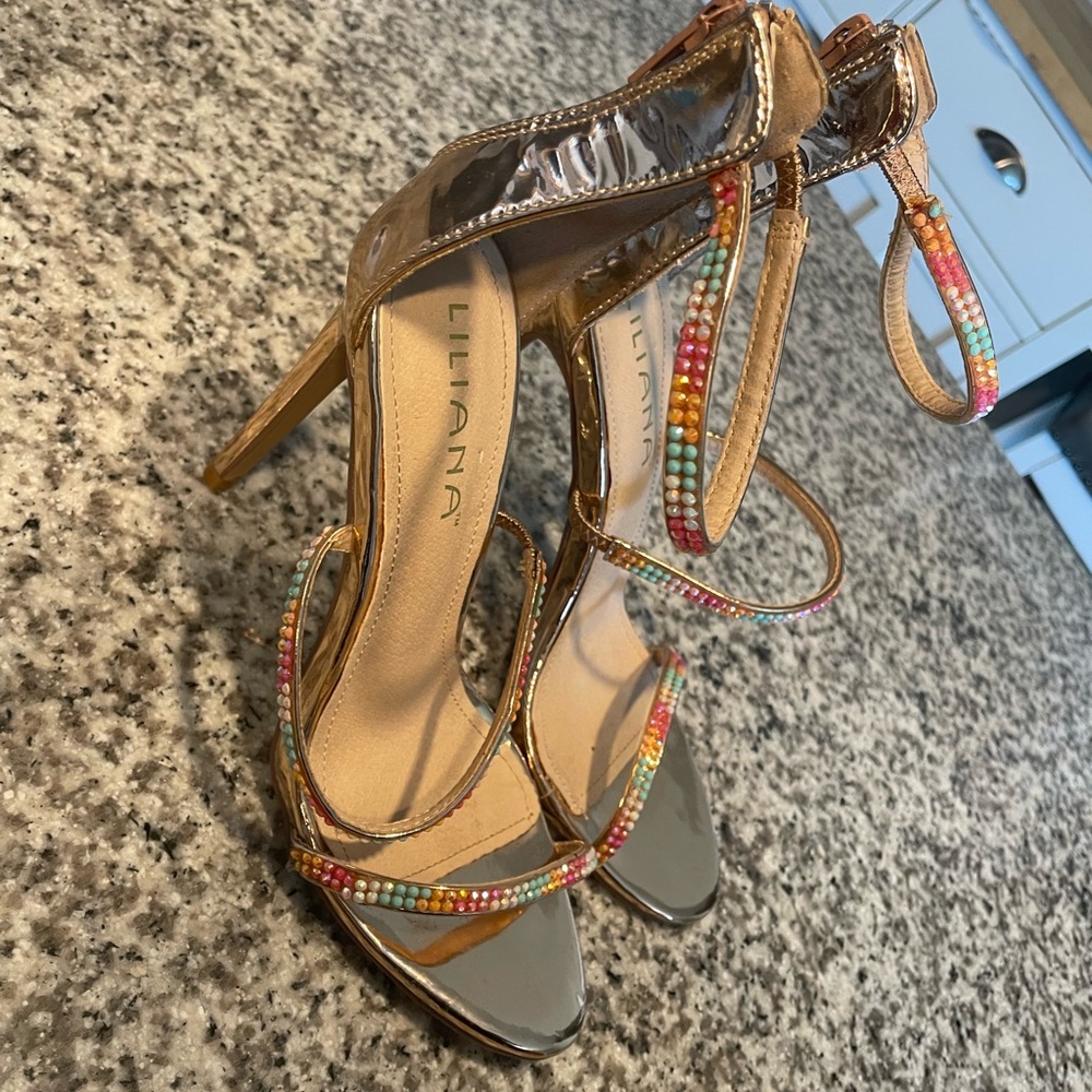 Rose gold Liliana strapped heels sz 8
